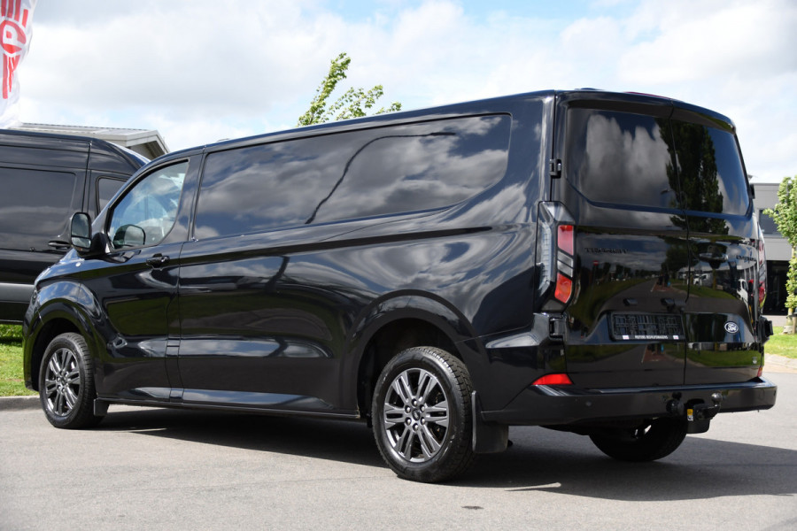 Ford Transit Custom 300 2.0 TDCI L2H1 Black Edition Full Options! Adaptieve Cruise, Virtual, Camera, LED, Carplay, 170pk, Trekhaak, Stuurverwarming, Automaat, Stoelverwarming, Uniek!