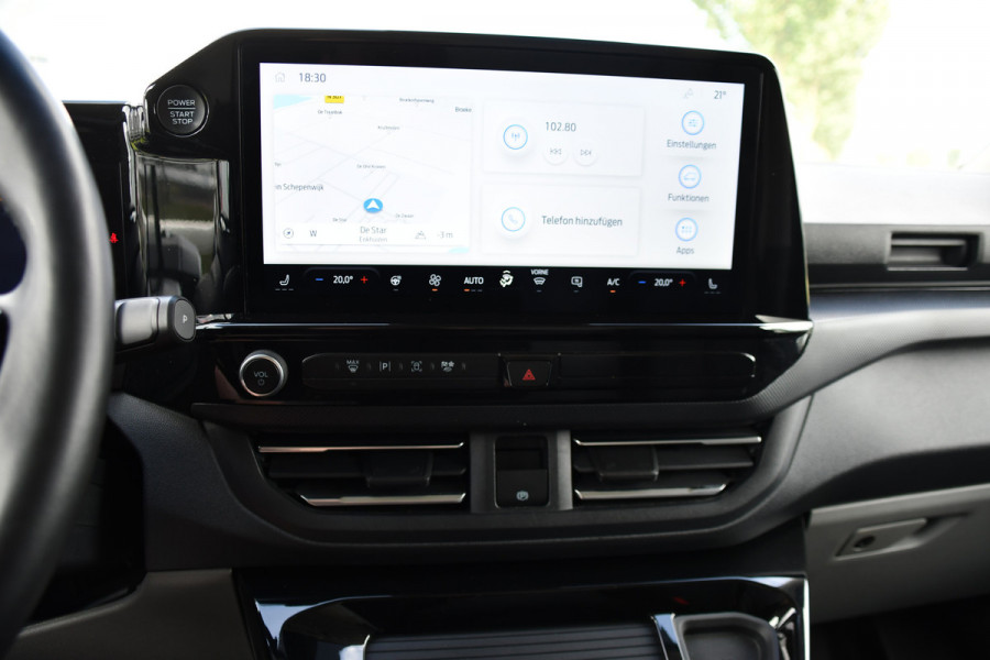 Ford Transit Custom 300 2.0 TDCI L2H1 Black Edition Full Options! Adaptieve Cruise, Virtual, Camera, LED, Carplay, 170pk, Trekhaak, Stuurverwarming, Automaat, Stoelverwarming, Uniek!