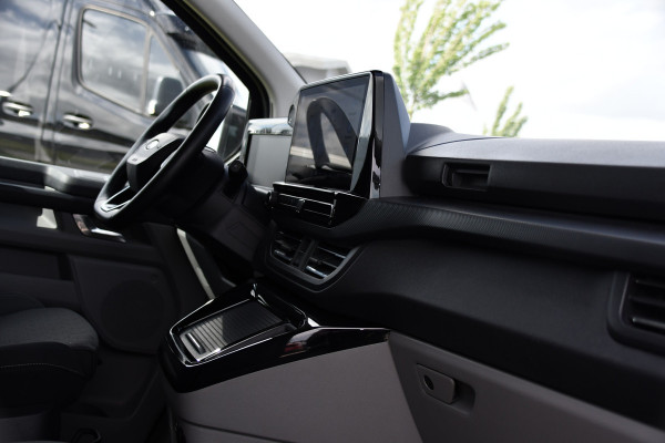 Ford Transit Custom 300 2.0 TDCI L2H1 Black Edition Full Options! Adaptieve Cruise, Virtual, Camera, LED, Carplay, 170pk, Trekhaak, Stuurverwarming, Automaat, Stoelverwarming, Uniek!