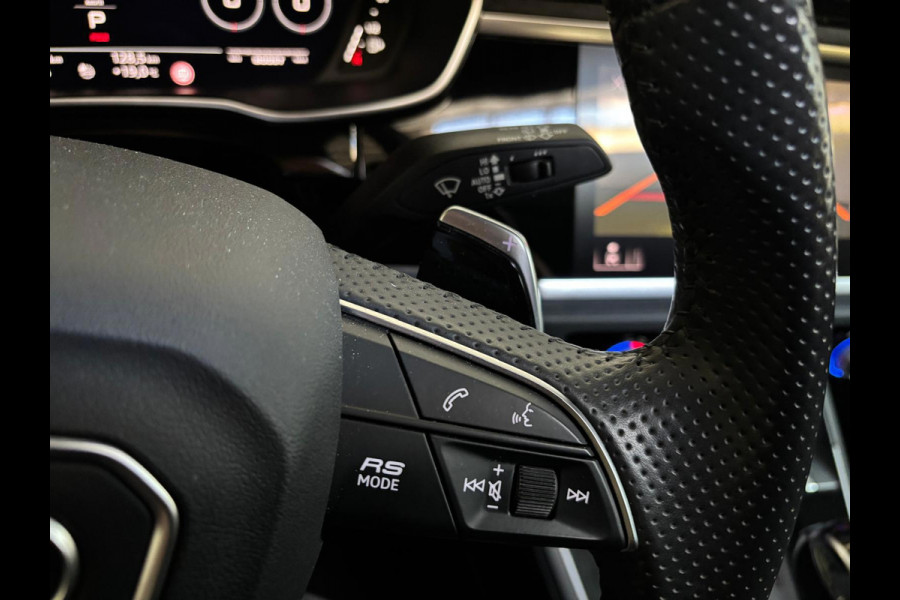 Audi RSQ3 Sportback Automaat 2.5 TFSI 400PK Quattro Daytona Grey, Black Pakket, Alcantara/Half Leder, Schuifdak, 21inch, Trekhaak