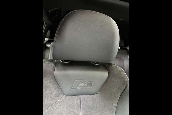 Audi RSQ3 Sportback Automaat 2.5 TFSI 400PK Quattro Daytona Grey, Black Pakket, Alcantara/Half Leder, Schuifdak, 21inch, Trekhaak