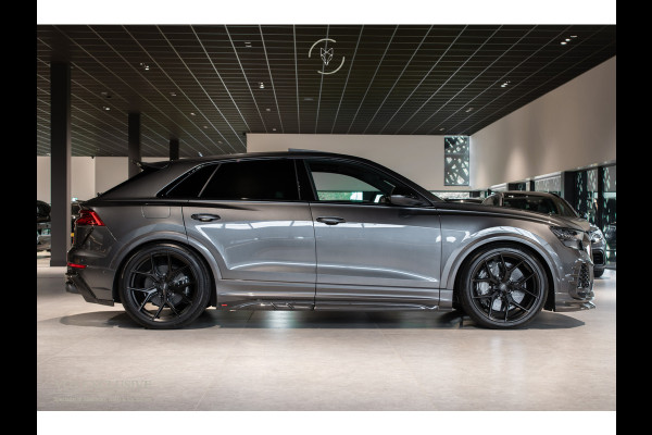 Audi RSQ8 4.0 TFSI Quattro 700PK URBAN|FULL CARBON|23" Vossen|Ceramic|RS Dynamic|B&O 3D Advanced||ACC|Uitlaatsysteem|Keyless|Softclose|Standkachel|360°