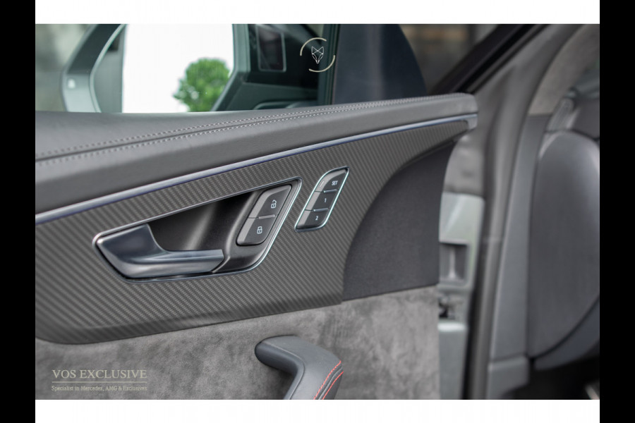 Audi RSQ8 4.0 TFSI Quattro 700PK URBAN|FULL CARBON|23" Vossen|Ceramic|RS Dynamic|B&O 3D Advanced||ACC|Uitlaatsysteem|Keyless|Softclose|Standkachel|360°