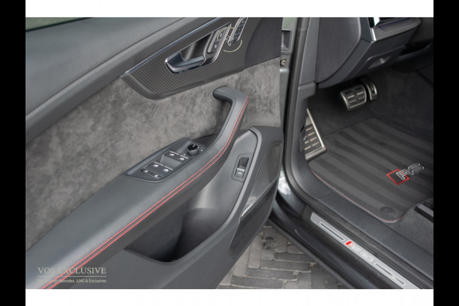 Audi RSQ8 4.0 TFSI Quattro 700PK URBAN|FULL CARBON|23" Vossen|Ceramic|RS Dynamic|B&O 3D Advanced||ACC|Uitlaatsysteem|Keyless|Softclose|Standkachel|360°