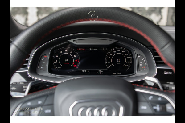 Audi RSQ8 4.0 TFSI Quattro 700PK URBAN|FULL CARBON|23" Vossen|Ceramic|RS Dynamic|B&O 3D Advanced||ACC|Uitlaatsysteem|Keyless|Softclose|Standkachel|360°