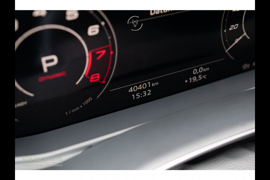 Audi RSQ8 4.0 TFSI Quattro 700PK URBAN|FULL CARBON|23" Vossen|Ceramic|RS Dynamic|B&O 3D Advanced||ACC|Uitlaatsysteem|Keyless|Softclose|Standkachel|360°
