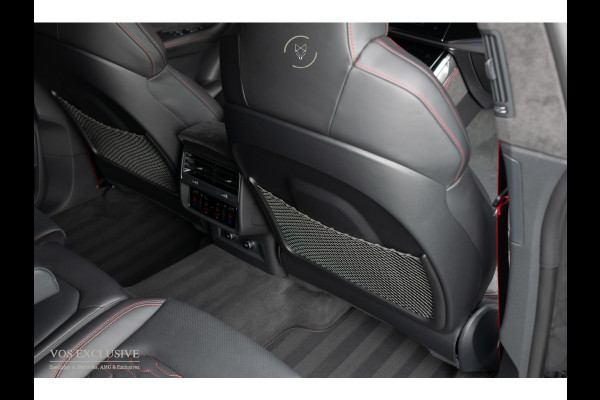 Audi RSQ8 4.0 TFSI Quattro 700PK URBAN|FULL CARBON|23" Vossen|Ceramic|RS Dynamic|B&O 3D Advanced||ACC|Uitlaatsysteem|Keyless|Softclose|Standkachel|360°