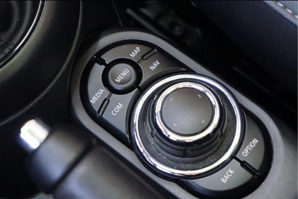 MINI Cabrio 1.5 Cooper Resolute Edition. Navi Leder Camera Stoel+Stuur verwarming