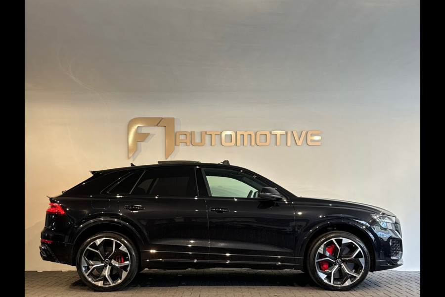 Audi RSQ8 4.0 TFSI quattro Pano|Ceramic|HuD|B&O|Trekh|Massage