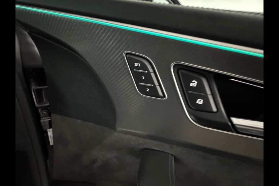 Audi RSQ8 4.0 TFSI quattro Pano|Ceramic|HuD|B&O|Trekh|Massage
