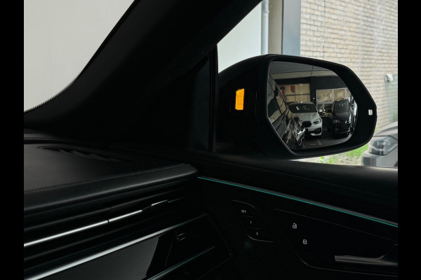 Audi RSQ8 4.0 TFSI quattro Pano|Ceramic|HuD|B&O|Trekh|Massage