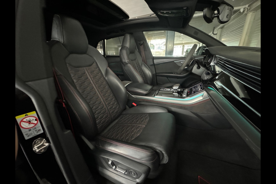 Audi RSQ8 4.0 TFSI quattro Pano|Ceramic|HuD|B&O|Trekh|Massage