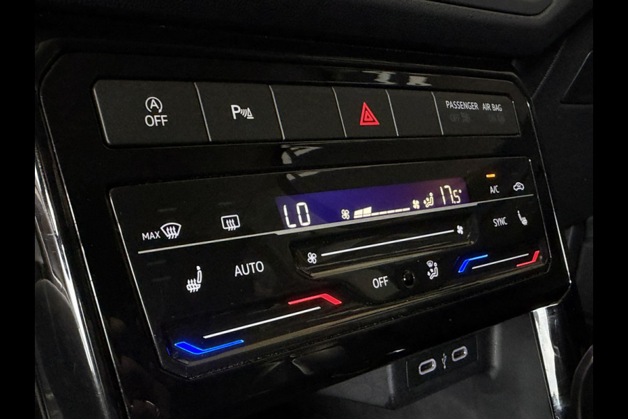Volkswagen T-Cross 1.5 TSI 150pk ACT DSG Style| Navi | 18" | Camera | Keyless | Carplay | Stoelverwarming | Led | ACC | 100% Dealer Onderhouden!