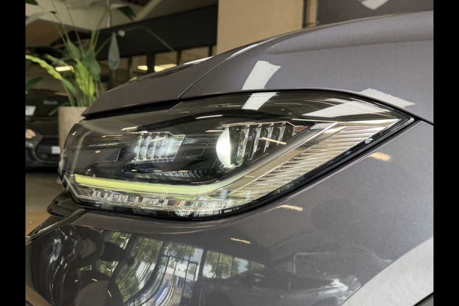 Volkswagen T-Cross 1.5 TSI 150pk ACT DSG Style| Navi | 18" | Camera | Keyless | Carplay | Stoelverwarming | Led | ACC | 100% Dealer Onderhouden!
