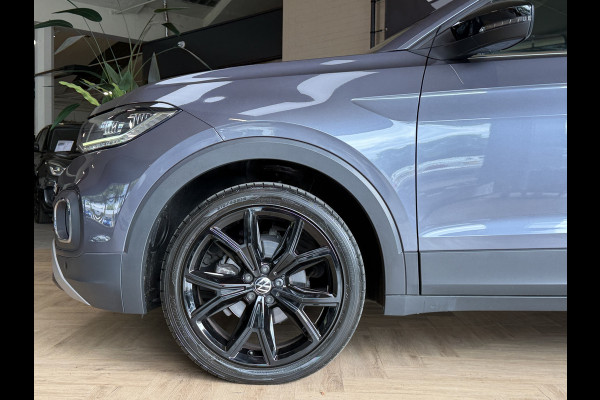 Volkswagen T-Cross 1.5 TSI 150pk ACT DSG Style| Navi | 18" | Camera | Keyless | Carplay | Stoelverwarming | Led | ACC | 100% Dealer Onderhouden!