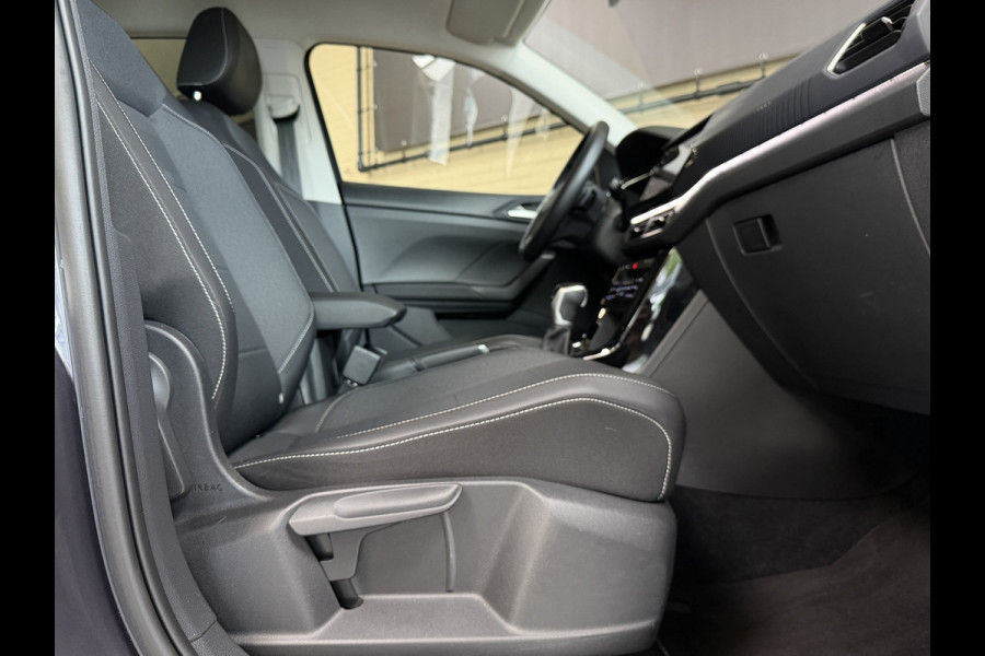 Volkswagen T-Cross 1.5 TSI 150pk ACT DSG Style| Navi | 18" | Camera | Keyless | Carplay | Stoelverwarming | Led | ACC | 100% Dealer Onderhouden!