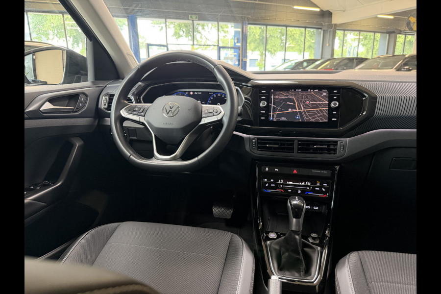 Volkswagen T-Cross 1.5 TSI 150pk ACT DSG Style| Navi | 18" | Camera | Keyless | Carplay | Stoelverwarming | Led | ACC | 100% Dealer Onderhouden!