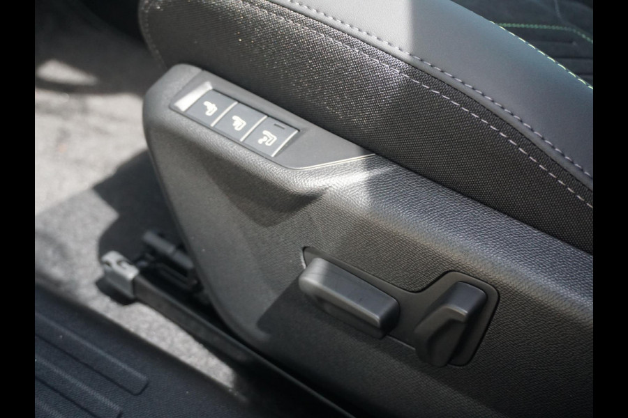 Peugeot e-2008 EV GT Avantage 54 kWh Leder Alcantara