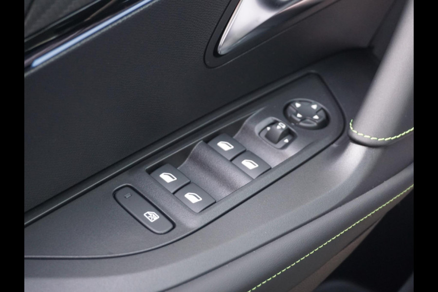 Peugeot e-2008 EV GT Avantage 54 kWh Leder Alcantara
