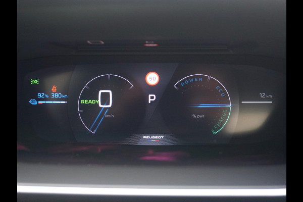 Peugeot e-2008 EV GT Avantage 54 kWh Leder Alcantara