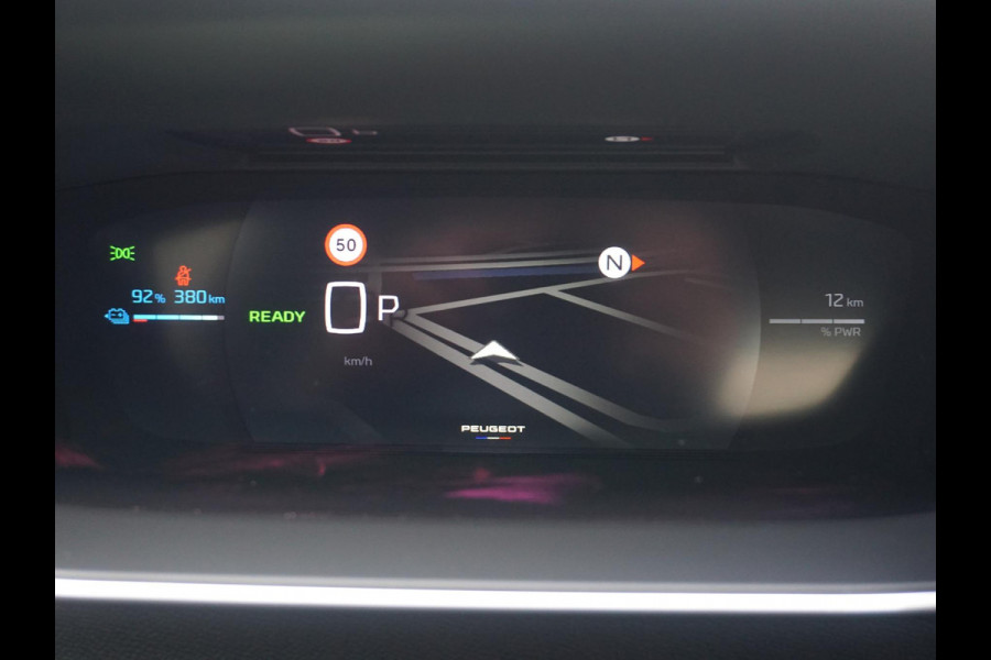 Peugeot e-2008 EV GT Avantage 54 kWh Leder Alcantara