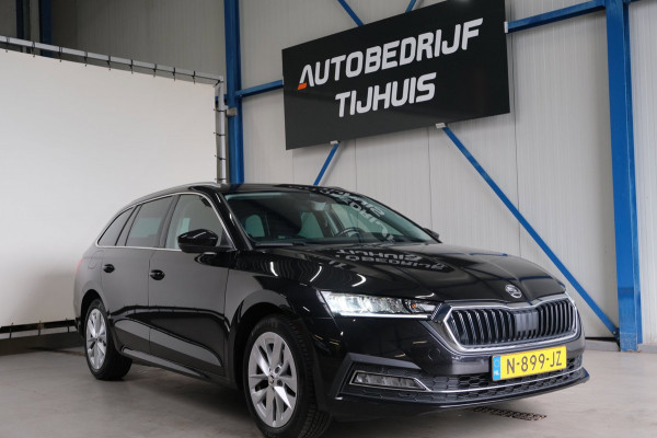 Škoda Octavia Combi 1.0 e-TSI Business Edition Automaat - N.A.P. Airco, Cruise, Navi, Camera, PDC, Trekhaak.