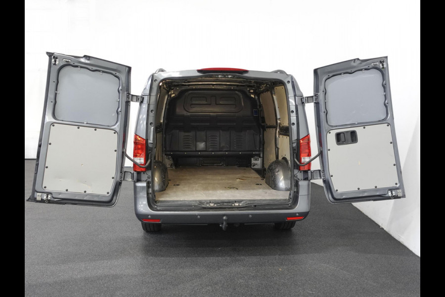 Mercedes-Benz Vito 114 CDI automaat Lang Trekhaak Navigatie Climate control Cruise Control Camera