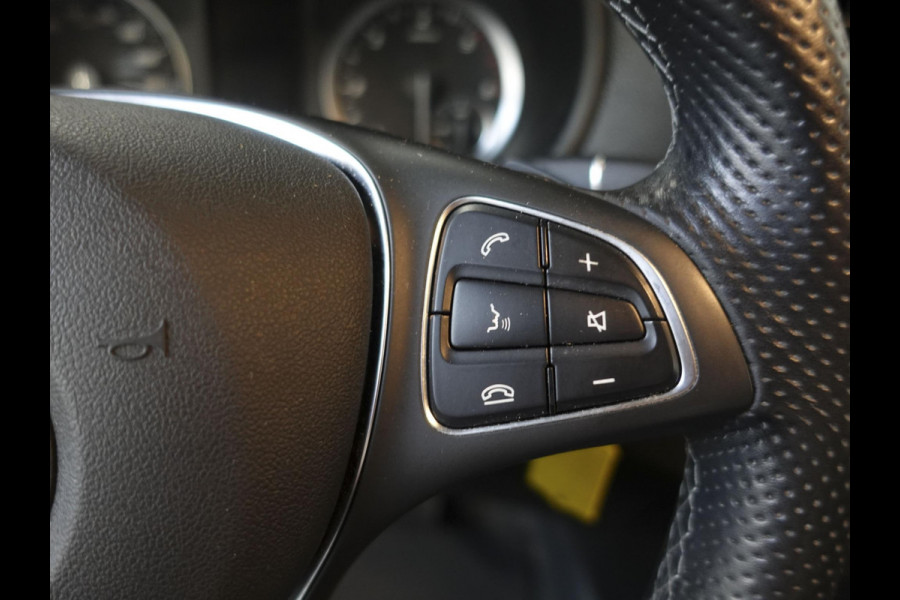 Mercedes-Benz Vito 114 CDI automaat Lang Trekhaak Navigatie Climate control Cruise Control Camera