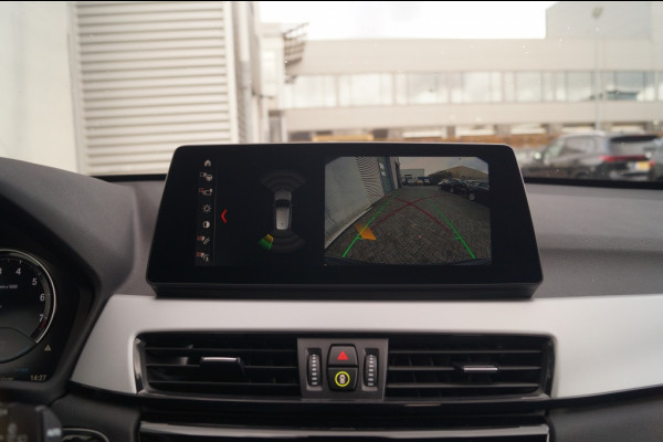 BMW X1 xDrive25e Executive -NAVI-ECC-HUD-CAM-PDC-