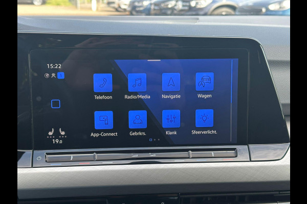 Volkswagen Golf Variant 1.0 TSI Life Business 110 PK | Adaptieve Cruise | Trekhaak | CarPlay | Stoelverwarming | Elektr. Stoel | Camera |