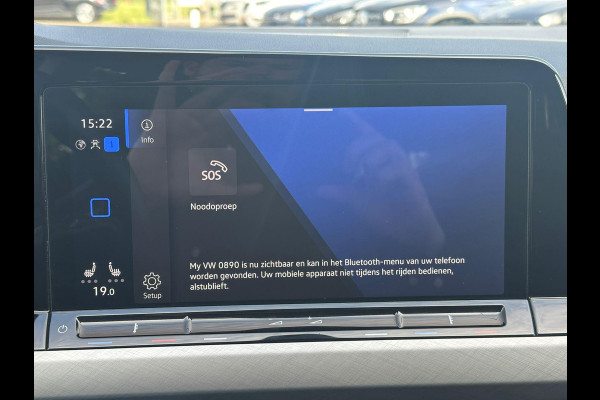 Volkswagen Golf Variant 1.0 TSI Life Business 110 PK | Adaptieve Cruise | Trekhaak | CarPlay | Stoelverwarming | Elektr. Stoel | Camera |