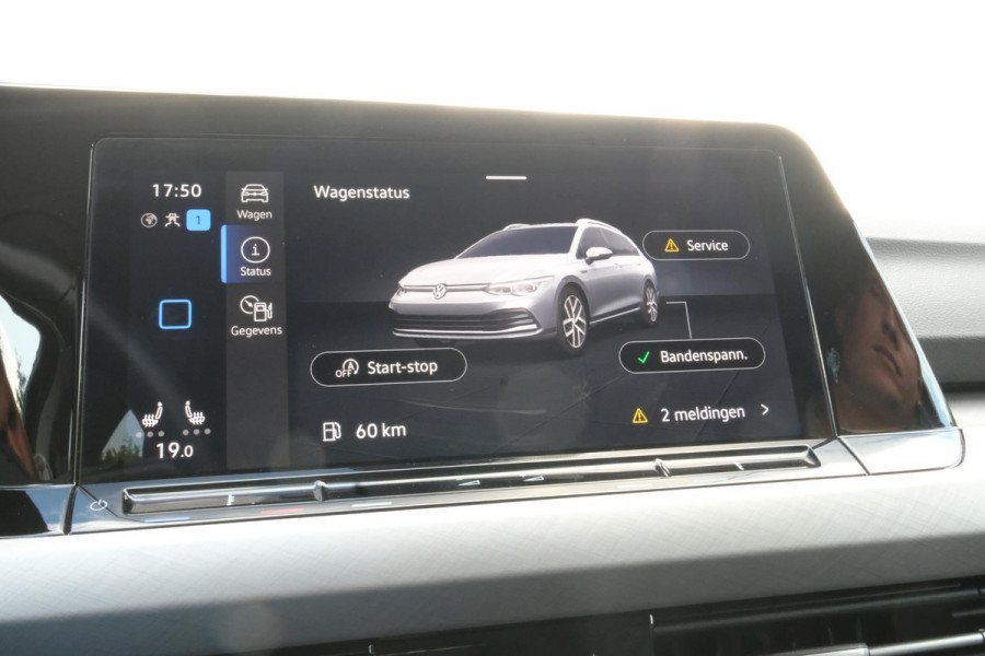 Volkswagen Golf Variant 1.0 TSI Life Business 110 PK | Adaptieve Cruise | Trekhaak | CarPlay | Stoelverwarming | Elektr. Stoel | Camera |