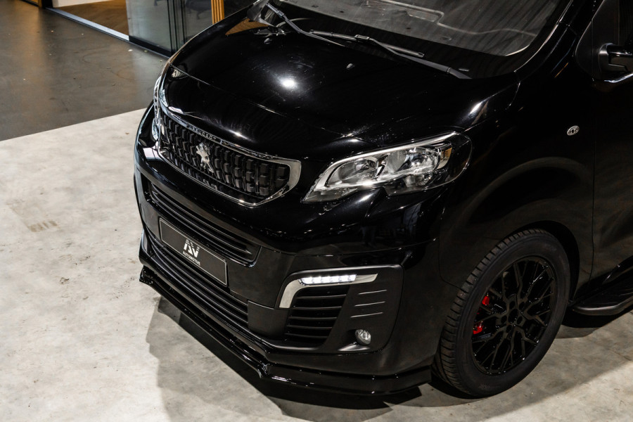 Peugeot Expert 2.0 BlueHDI Long DC | Dubbel cabine | Navigatie | Camera | CarPlay | Climate control | Trekhaak | Dodehoek detector | Nieuwe APK