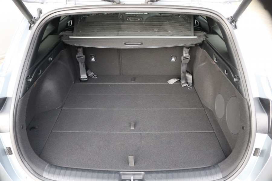 Kia Ceed Sportswagon 1.5 T-GDi 140PK Automaat GT-Line 11-2025!/Navigatie/Adapt.-cruise/Keyfree/Winter-pack