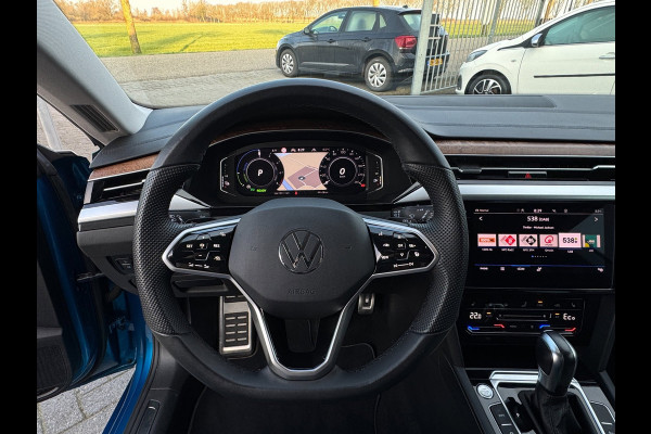 Volkswagen Arteon 1.4 TSI eHybrid Elegance SOH 92,8 %/ STANDK./ ERGOSTOELEN / CAMERA / TREKHAAK / 19INCH / ACC / STOELVERW. / NAVI