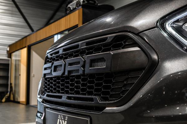 Ford Transit Custom 300 2.0 TDCI 170 PK L2H1 Limited DC | Dubbel cabine | Raptor Edition | CarPlay | Camera | Navigatie | Orig. NL Auto | NAP Logisch | Nieuwe APK