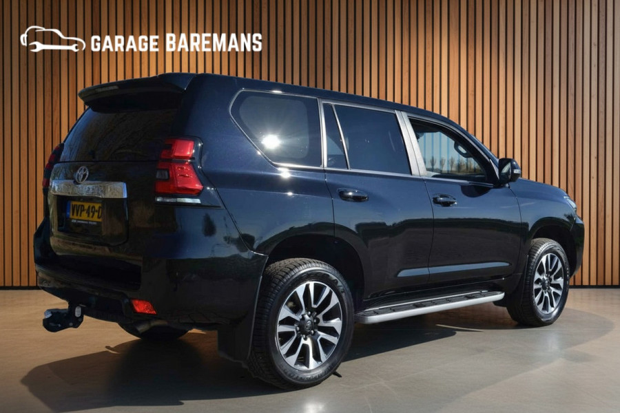 Toyota Land Cruiser 150 2.8 D-4D-F Professional Window Van