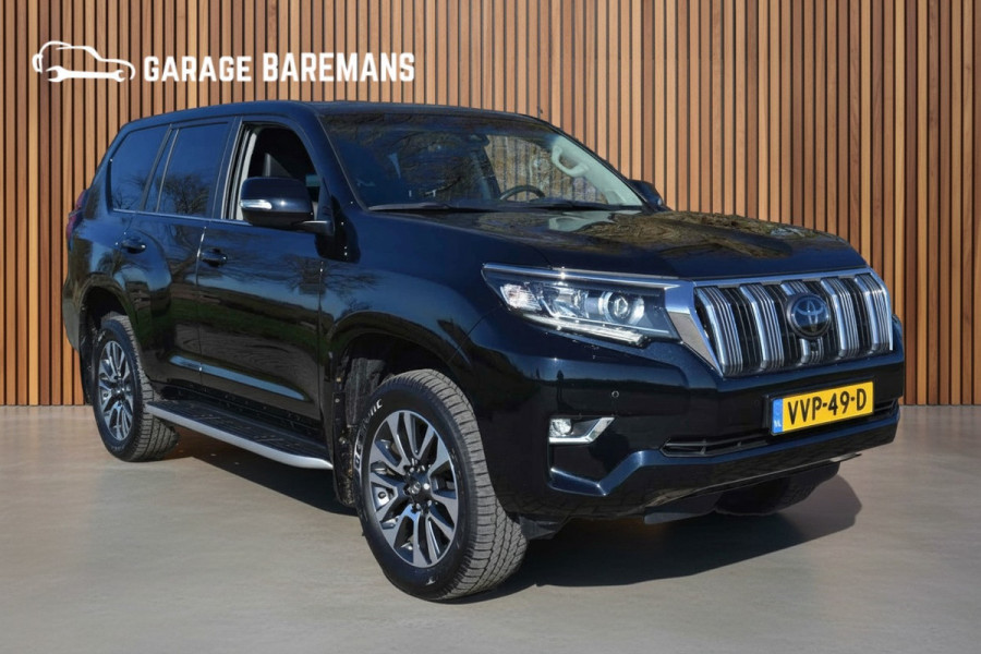 Toyota Land Cruiser 150 2.8 D-4D-F Professional Window Van