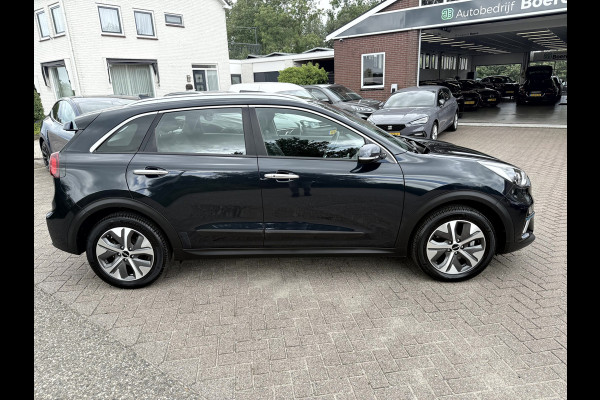 Kia e-Niro DynamicLine 64 kWh SOH 95.9% 3 Fase, Camera, App Connect