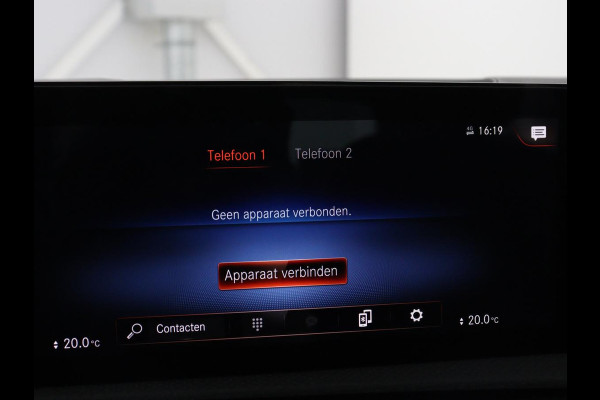 Mercedes-Benz A-Klasse 250e Progressive | SOH 97,9% | Panoramadak | Leder | Stoelverwarming | Memory | Carplay | Sfeerverlichting | Keyless | Widescreen | Camera | Full LED | Navigatie | PHEV | Plug In