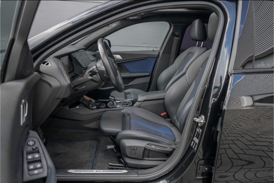 BMW 1-serie 118i M-Sport Pano CarPlay Camera HiFi 18"
