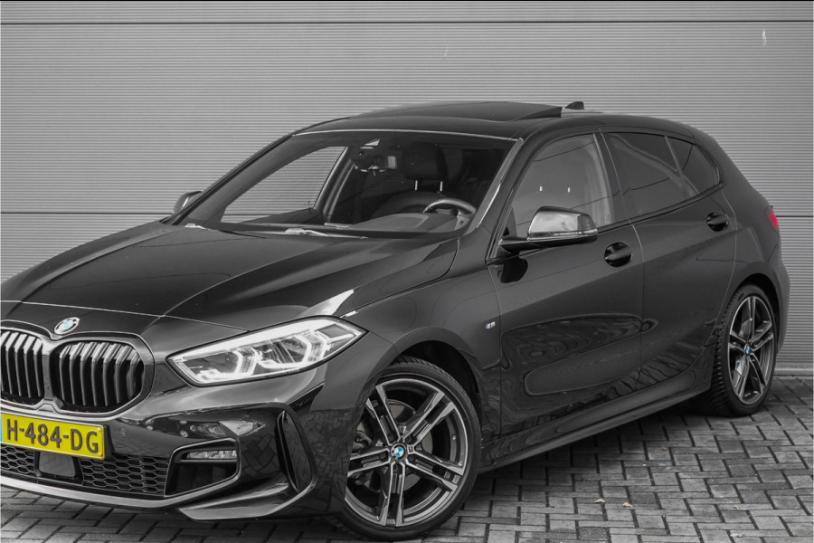 BMW 1-serie 118i M-Sport Pano CarPlay Camera HiFi 18"