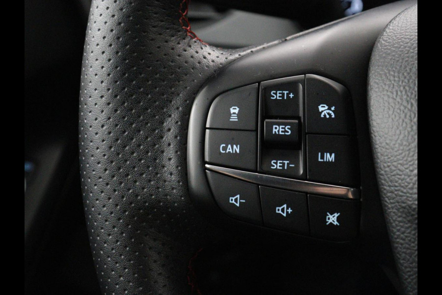 Ford Focus 1.5 EcoBoost ST Line | Stoelverwarming | Adaptive cruise | Camera | Carplay | Stuurverwarming | Navigatie | Full LED | Parkeerhulp | Climate control | Bluetooth