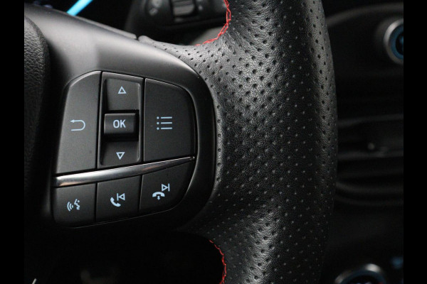Ford Focus 1.5 EcoBoost ST Line | Stoelverwarming | Adaptive cruise | Camera | Carplay | Stuurverwarming | Navigatie | Full LED | Parkeerhulp | Climate control | Bluetooth