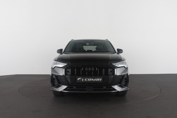 Audi Q3 45 TFSI e S line edition > 2x S line/Camera/19 inch/Sfeerverlichting/Plug in hybride...
