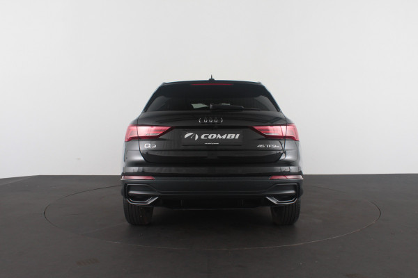 Audi Q3 45 TFSI e S line edition > 2x S line/Camera/19 inch/Sfeerverlichting/Plug in hybride...