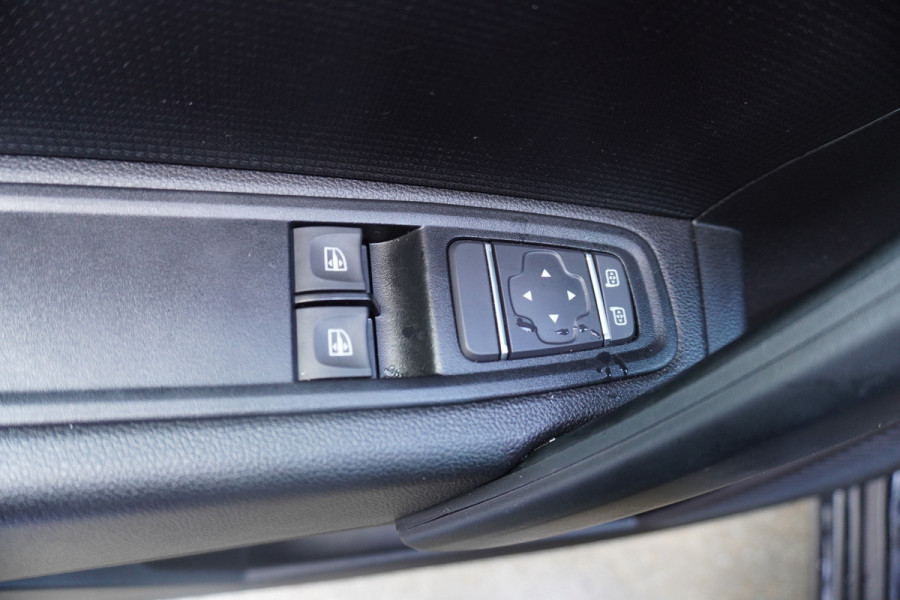 Renault Kangoo Blue dCi 95PK advance L1 Betimmering nr.V56 | Climate | Cruise |Navi | Trekhaak | Lm velgen