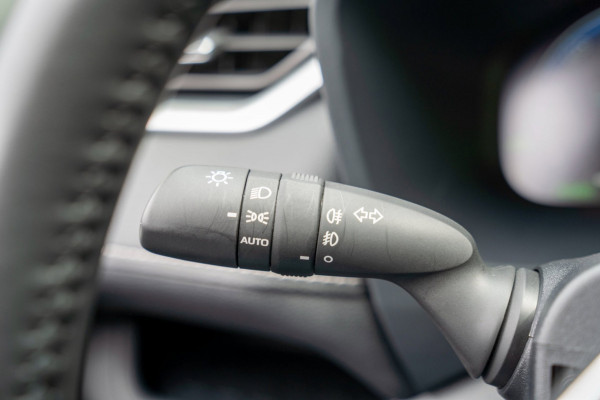 Toyota RAV4 2.5 Hybrid Business| Prijs rijklaar incl. 12 mnd garantie | Camera Elek klep Carplay Stuur-stoelverw.