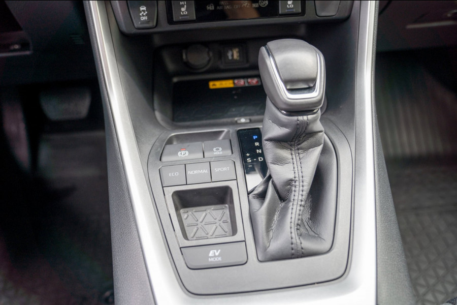 Toyota RAV4 2.5 Hybrid Business| Prijs rijklaar incl. 12 mnd garantie | Camera Elek klep Carplay Stuur-stoelverw.