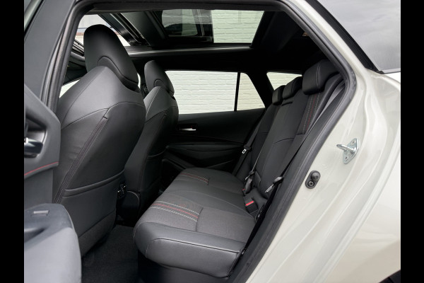 Toyota Corolla Touring Sports 2.0 Hybrid GR-Sport Plus | Trekhaak | Pano | ACC | JBL | HUD | 18 inch